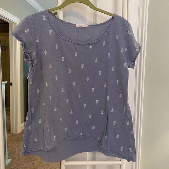 M/L blue pineapple t-shirt  - Picture 2 of 10